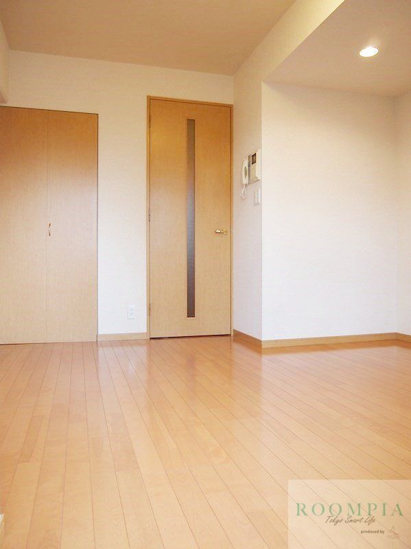 居室・リビング　※別部屋参考写真