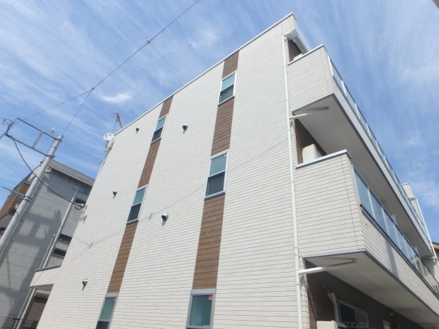 建物外観　2012年完成、セコムホームセキュリティ完備♪