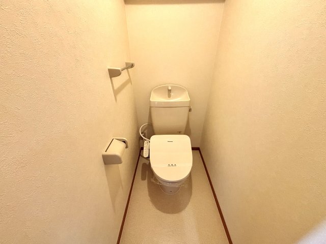 ジュネス谷川のトイレ写真