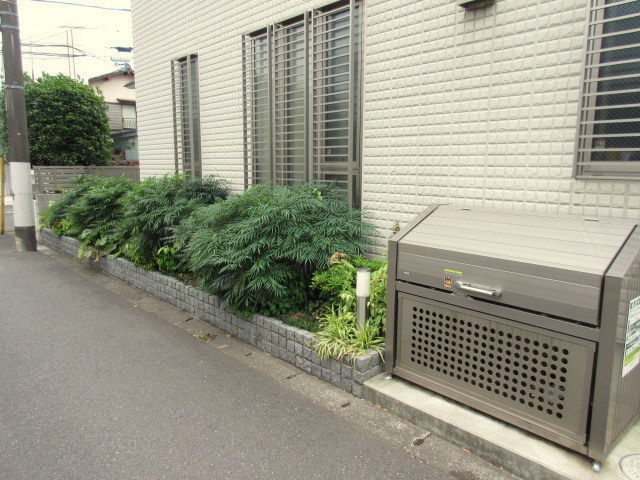 その他　エントランスの植栽