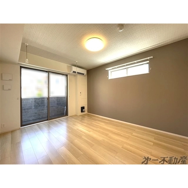 建物外観　洋室