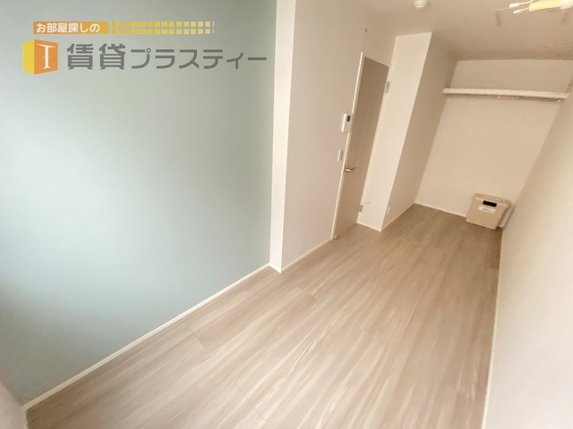 居室・リビング　アクセントクロスが良い感じ