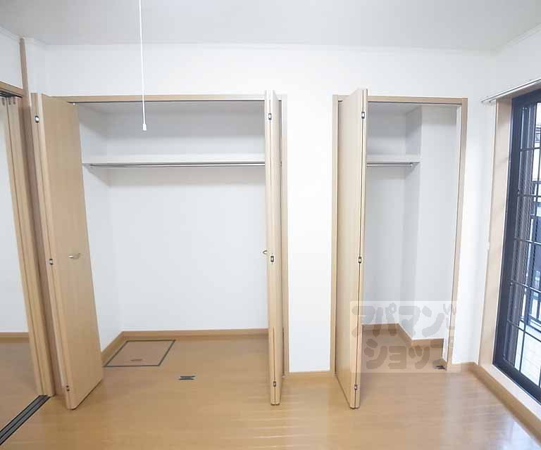 収納　クローゼット