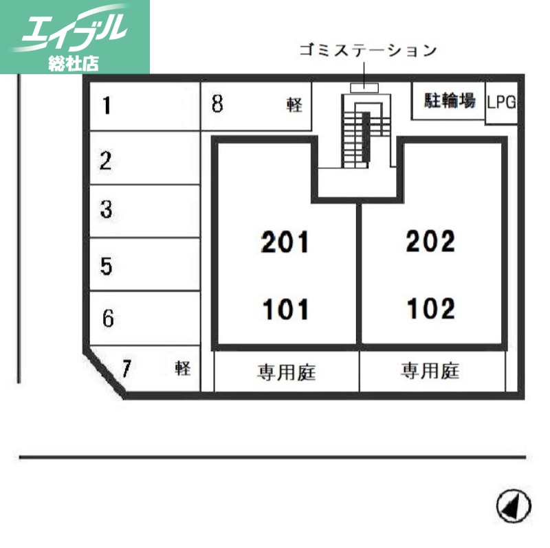 ファミール・桂の間取り写真