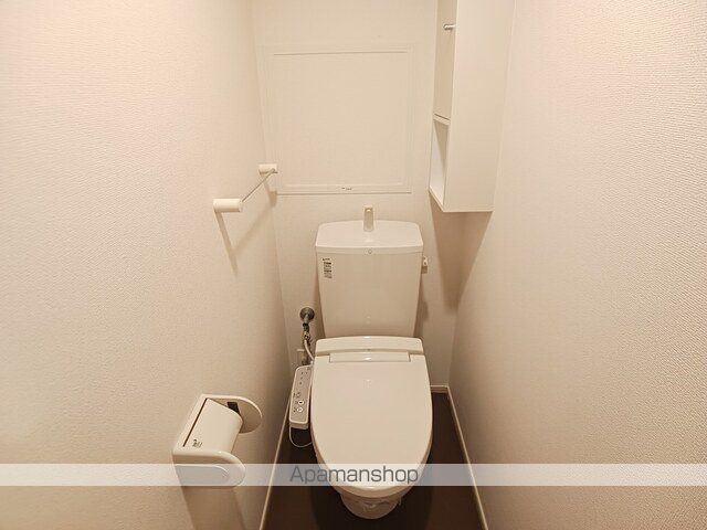 ＪＲ関西本線 郡山駅 徒歩23分 3階建 築14年のトイレ写真