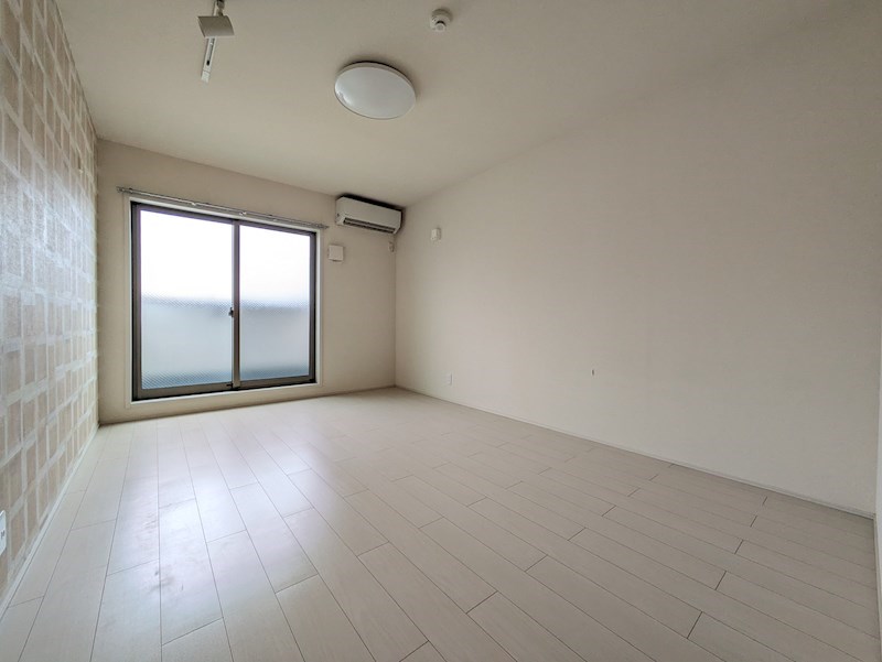 フジパレス塚口東6番館の居間写真