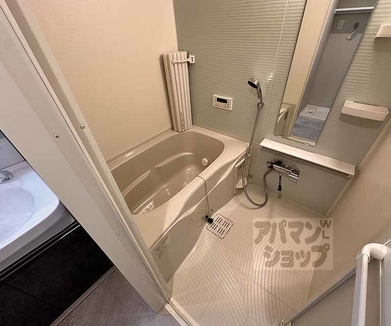 CREST TAPP京都二条の風呂写真