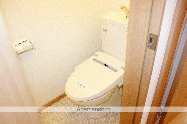 地下鉄東西線 南郷１８丁目駅 徒歩12分 3階建 築15年のトイレ写真