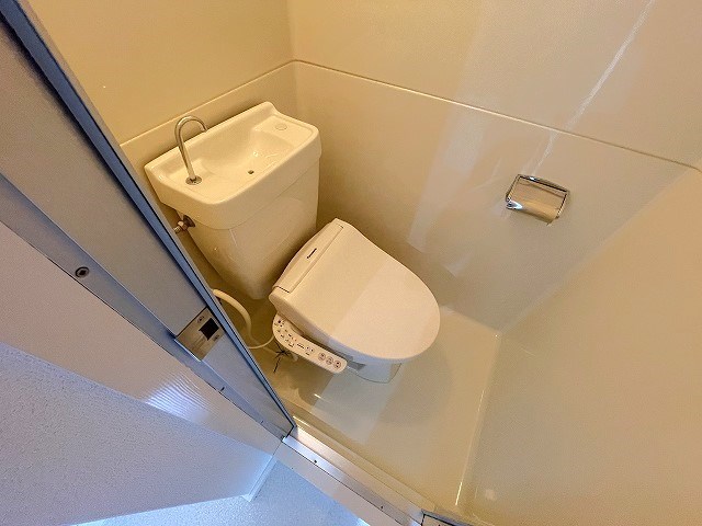 リヴェール大徳寺のトイレ写真