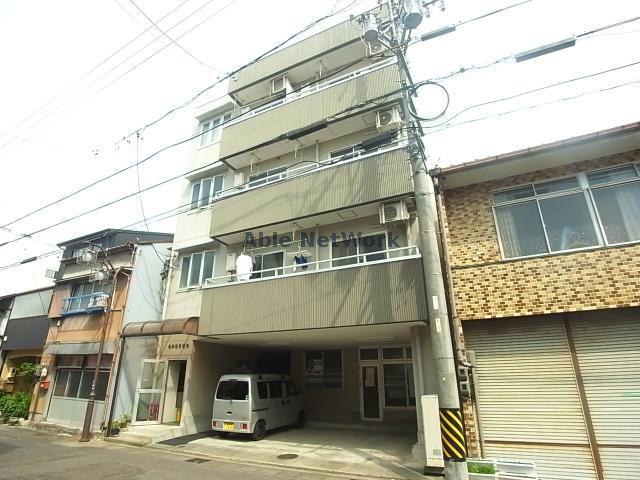 岐阜市昭和町のマンションの建物外観