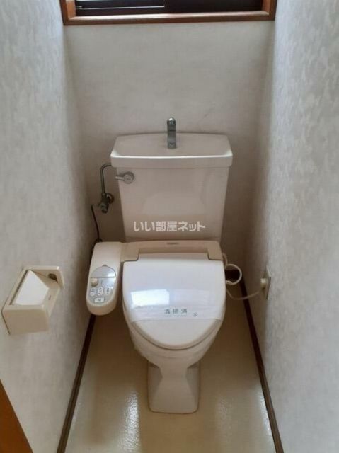 【西大畑貸家のトイレ】
