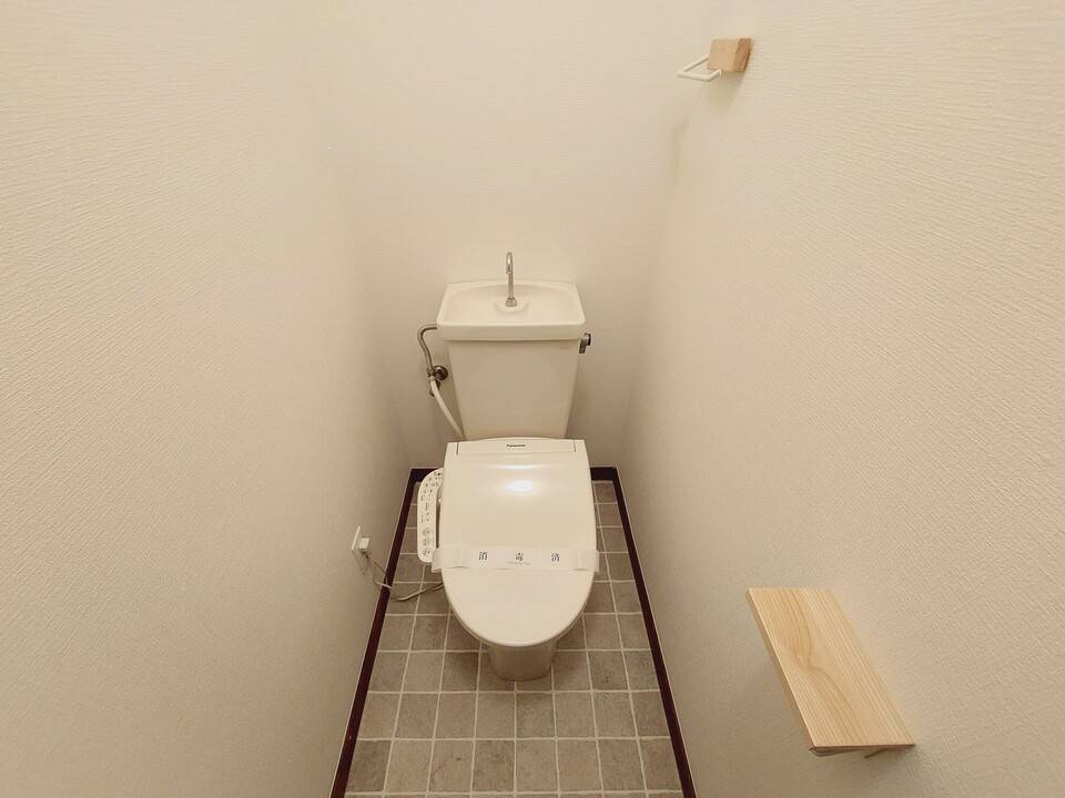 トイレ　トイレ