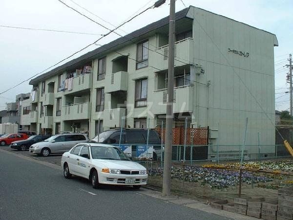 名古屋市中川区荒子のマンションの建物外観