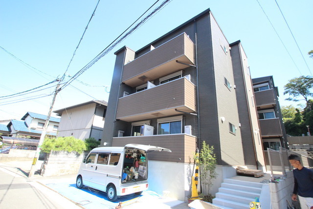 レジデンシャル廿日市駅前の建物外観