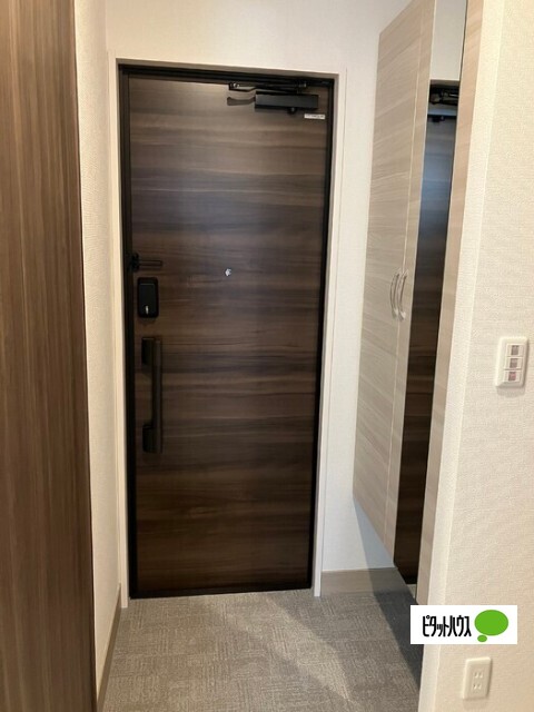 【Ｄ－ｒｏｏｍ太日通の玄関】