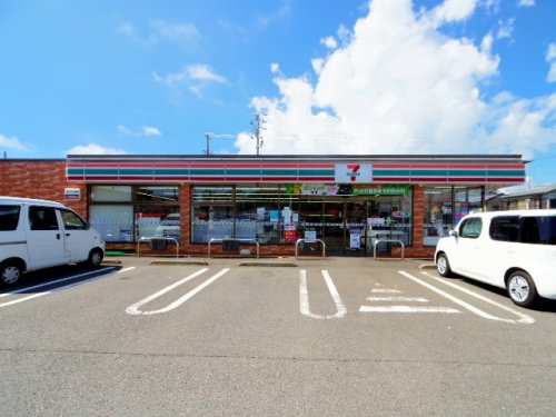 コンビニ　セブンイレブン 静岡下川原5丁目店（コンビニ）まで125m