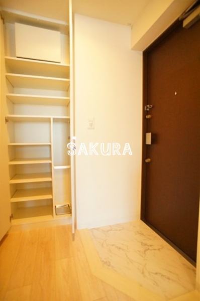 玄関　大容量のシューズボックス♪