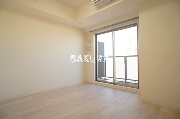 居室・リビング　開放感のあるゆったりとしたお部屋です♪