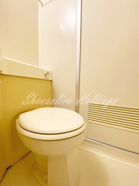 トイレ　シンプルですっきりとしたデザイン♪