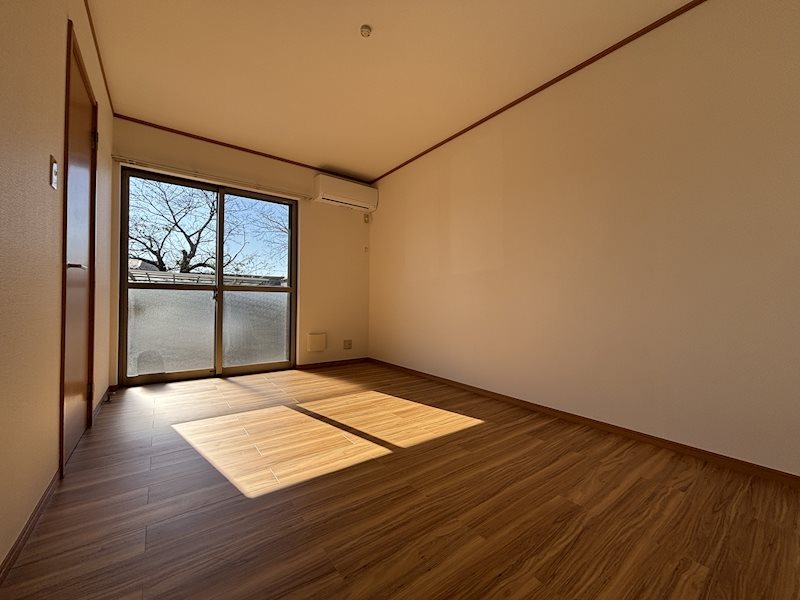 居室・リビング　図面と現状に相違がある場合には現状を優先