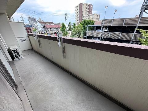 バルコニー　ベランダ
