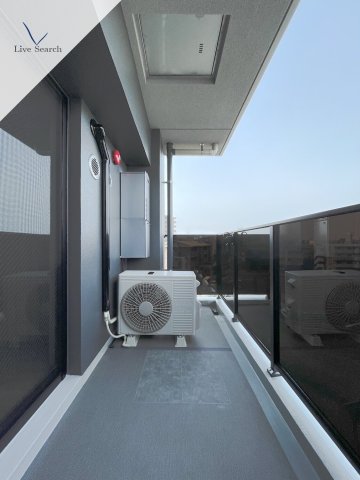 バルコニー　同シリーズ別物件の写真です