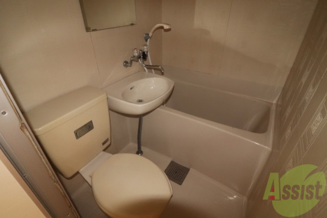 バス・シャワールーム