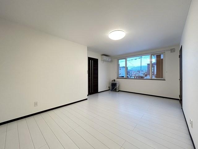 居室・リビング　リビング１