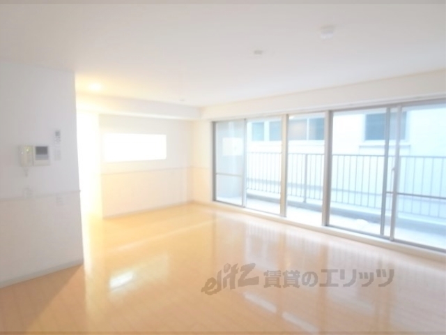 居室・リビング　洋室