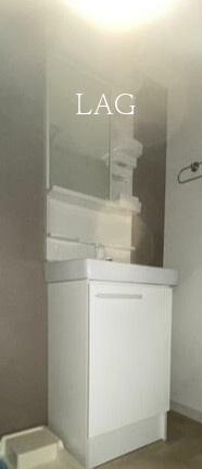 洗面設備　洗面台です。