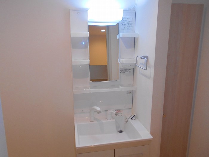 洗面設備　同タイプ別部屋参考写真です