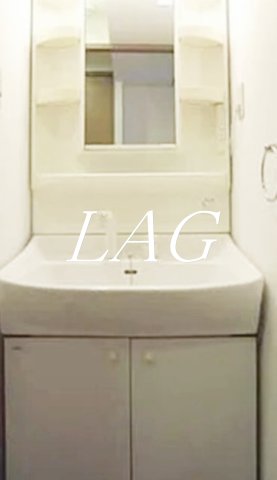 洗面設備　洗面台です。