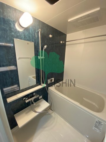 バス・シャワールーム　清潔感のある浴室です！