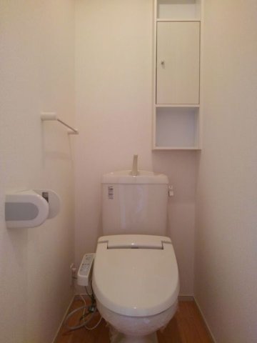 トイレ　シンプルで使いやすいトイレです