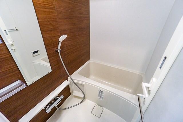 バス・シャワールーム　収納