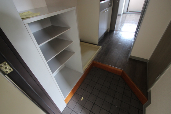 玄関　※別室の写真です