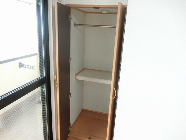 収納　クローゼット！
