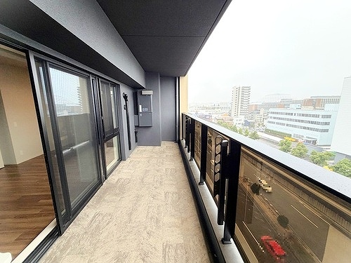 バルコニー　バルコニー