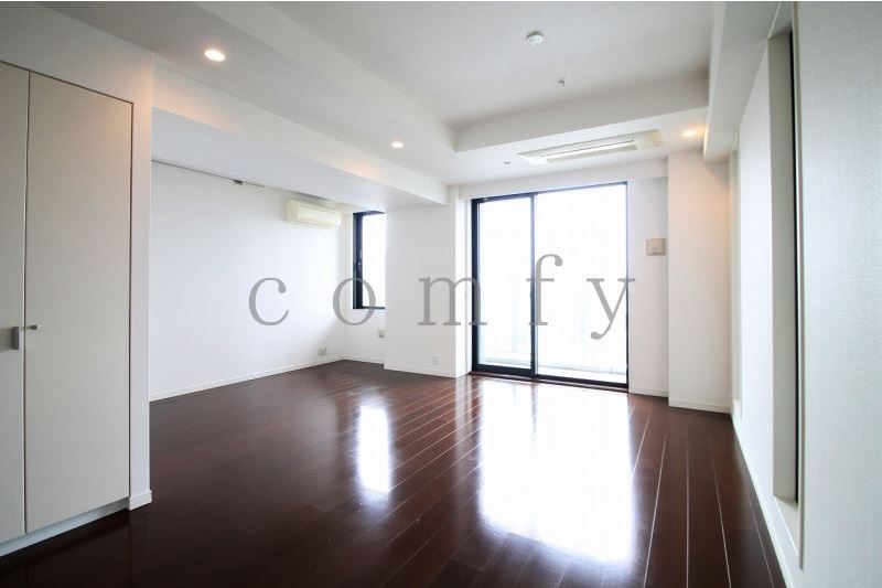 居室・リビング　床暖房付きリビングダイニング