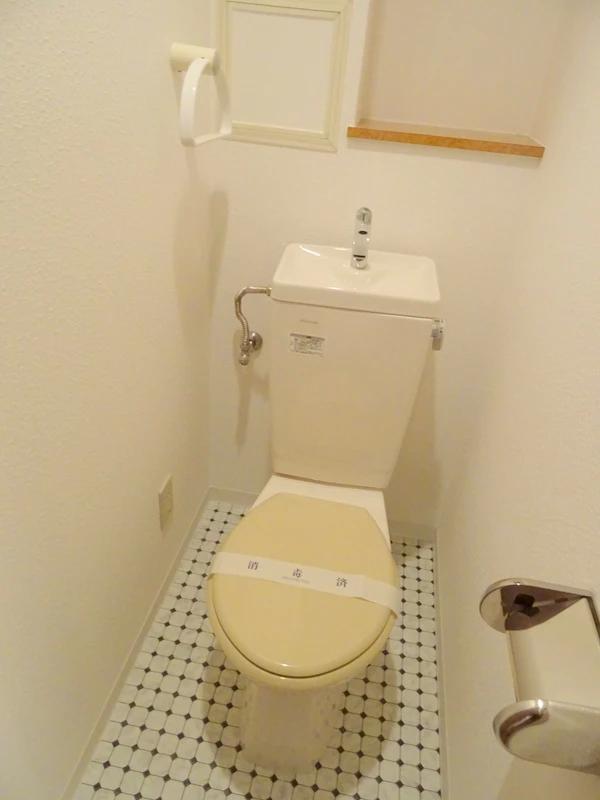 トイレ　シンプルなトイレです！