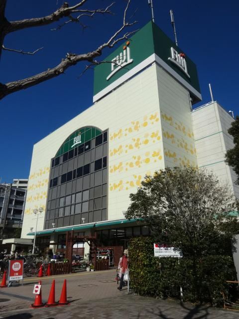 スーパー　★★ＦＵＪＩスーパー（スーパー）まで2400m
