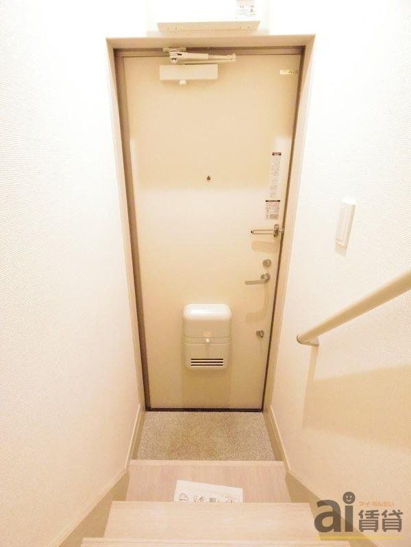 玄関　※別号室写真です