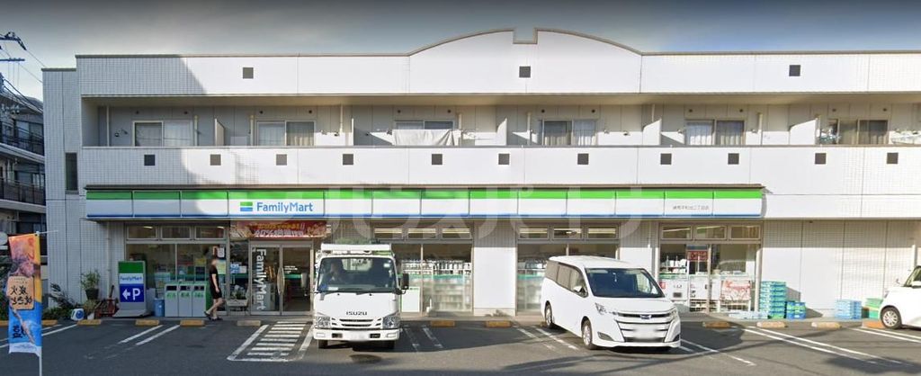 コンビニ　ファミリーマート練馬平和台二丁目店（コンビニ）まで260m