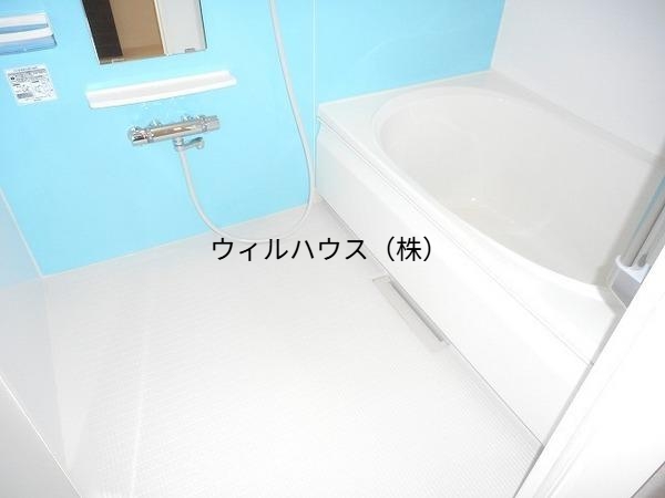 バス・シャワールーム　大型浴槽！追い焚き！
