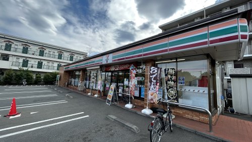コンビニ　セブンイレブン 小平小川東町1丁目店（コンビニ）まで225m