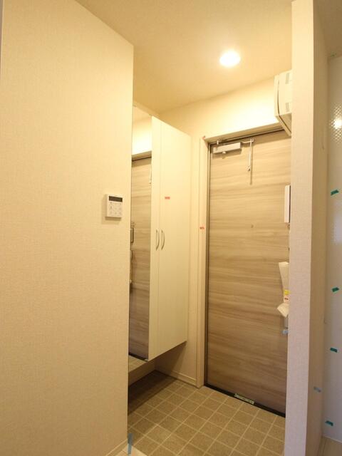 玄関　※他部屋参考写真