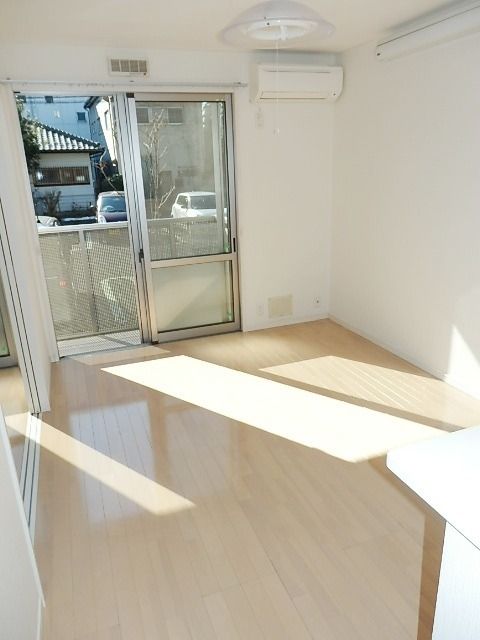 居室・リビング　別部屋参照　現状優先