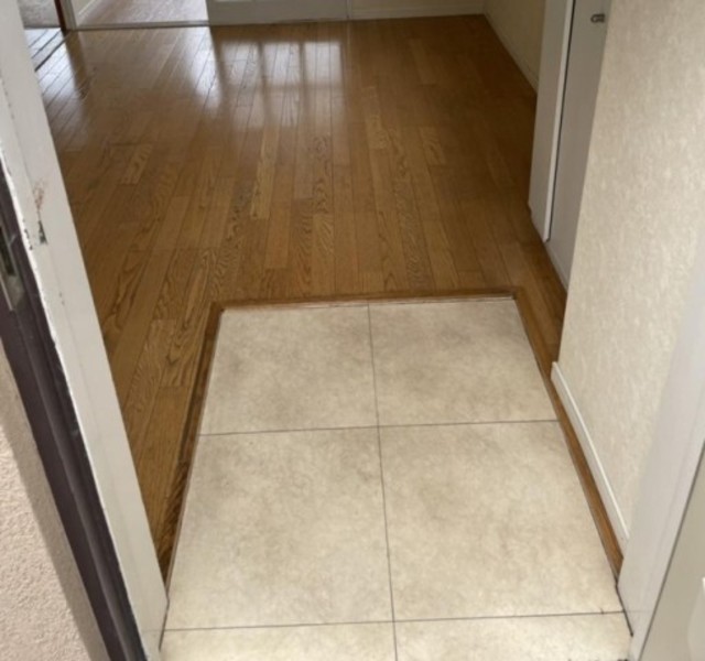 玄関　同仕様・同タイプ