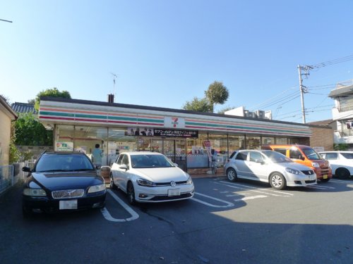 コンビニ　セブンイレブン 北区浮間中央通り店（コンビニ）まで419m