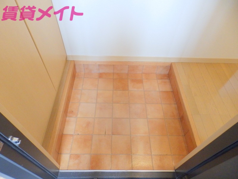 Espace Cの玄関写真